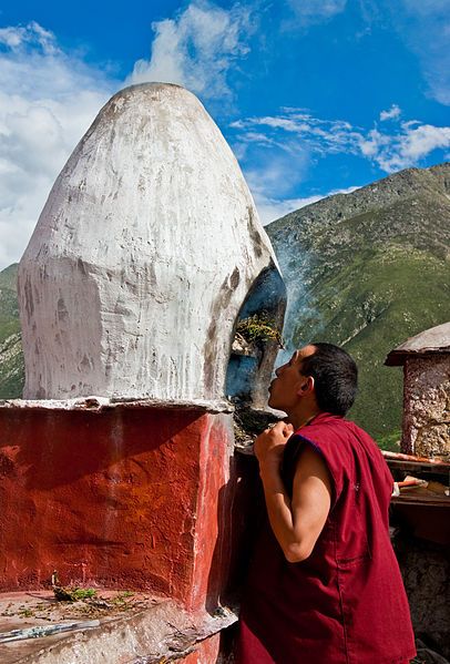 File:Drigung monastery12.jpg