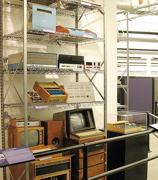 File:Early Personal Computers.jpg