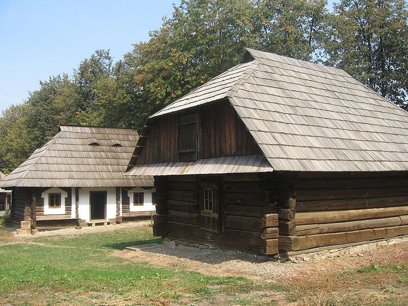 File:Gospodăria Straja6.jpg