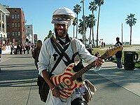 Perry performing on Venice Beach Boardwalk