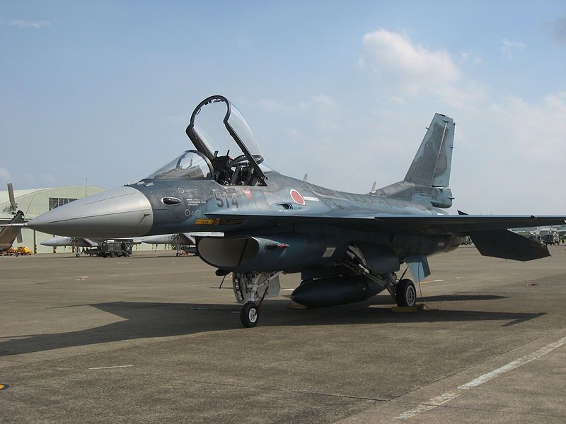 File:Hyakuri F-2.JPG