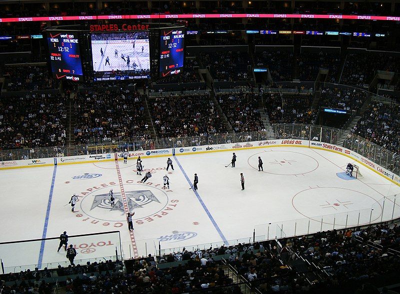 File:LA Kings 2010.jpg