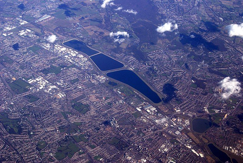 File:Lee Valley Reservoirs.jpg