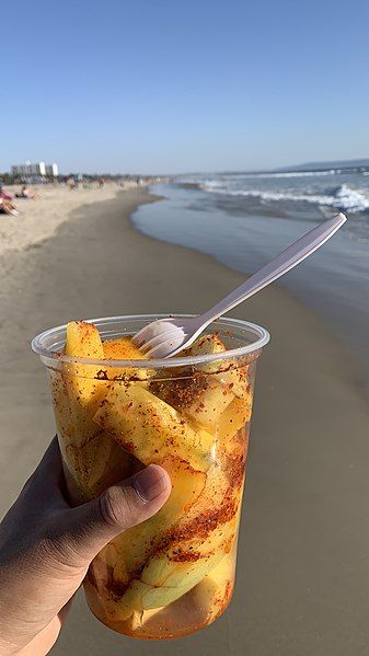 File:Mango in Tajin.jpg