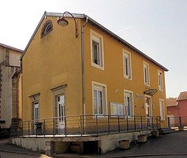 The town hall in Rouvres-en-Xaintois