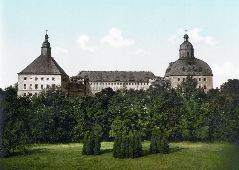 File:Gotha Schloss 1900.jpg