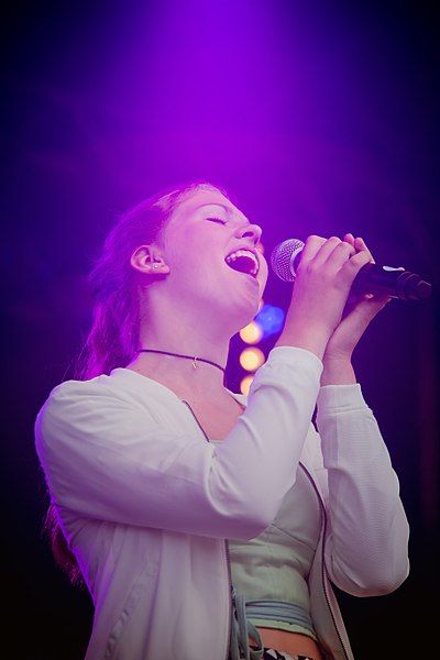 File:Iris Verhoek ITB-entertainment.jpg