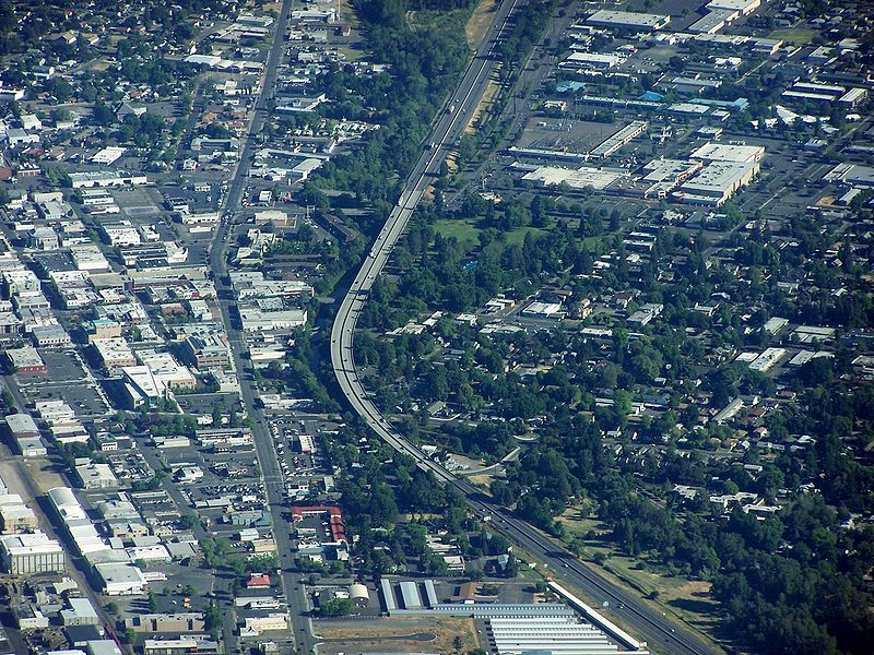 File:Medford Viaduct.jpg