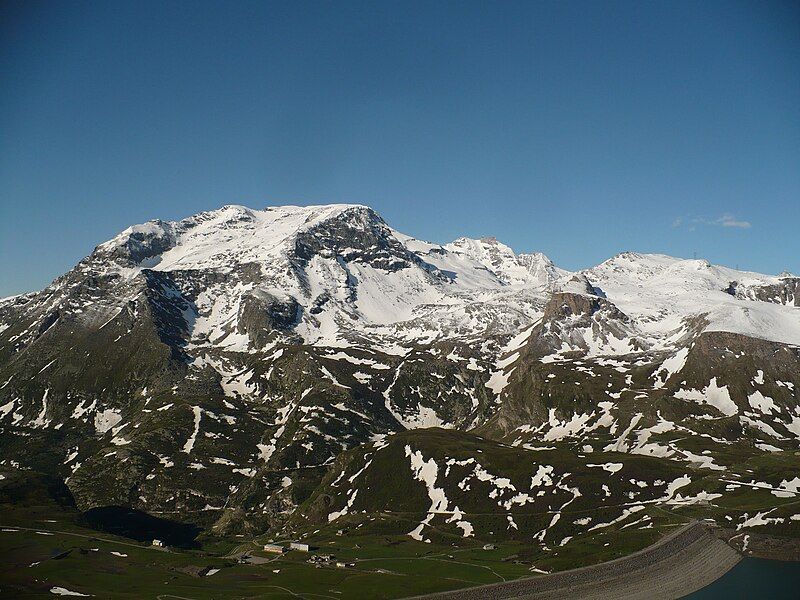 File:Monte Giusalet.JPG