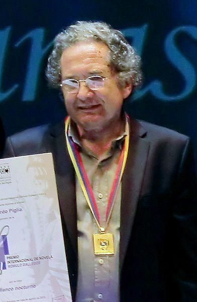 File:Ricardo Piglia.jpg