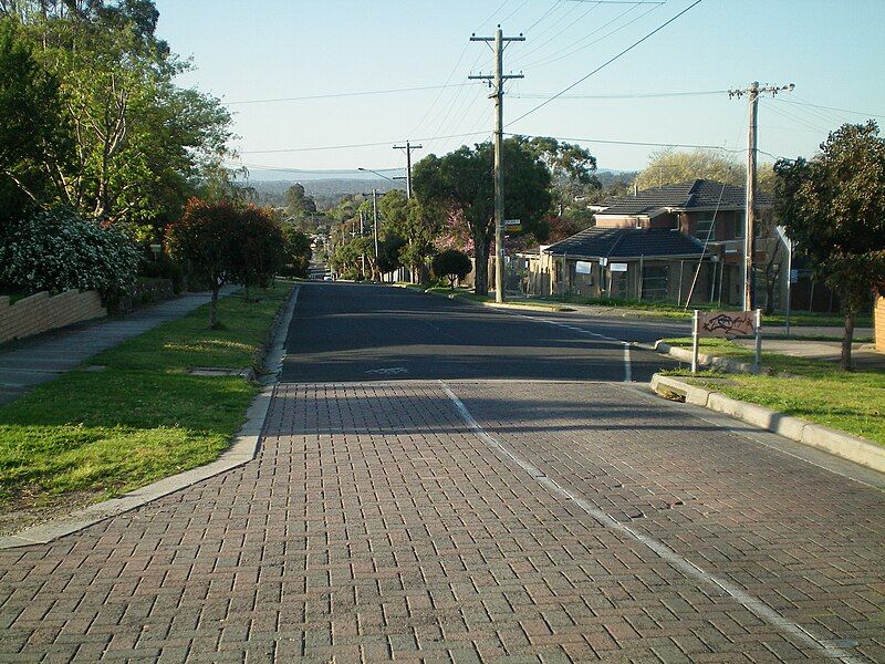 File:Streetview Lower Templestowe.JPG