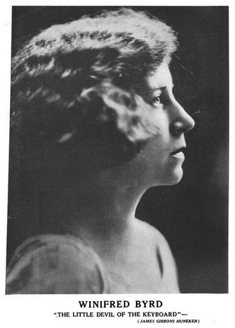 File:WinifredByrd1919.tif