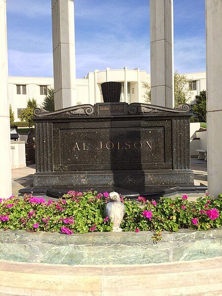 File:Al Jolson Grave.JPG