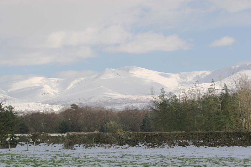 File:Carneddau.jpg