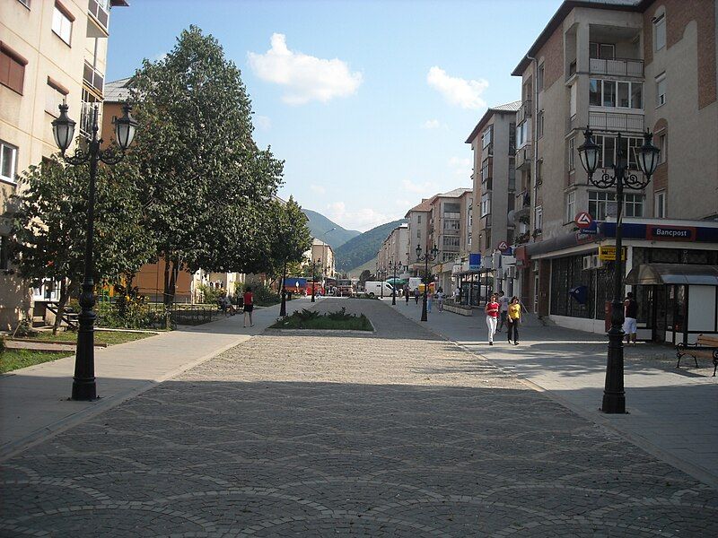 File:Cugir.jpg