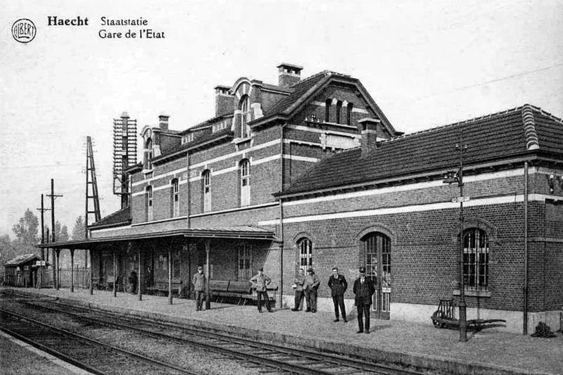 File:Gare-Haecht-CPancienne.jpg