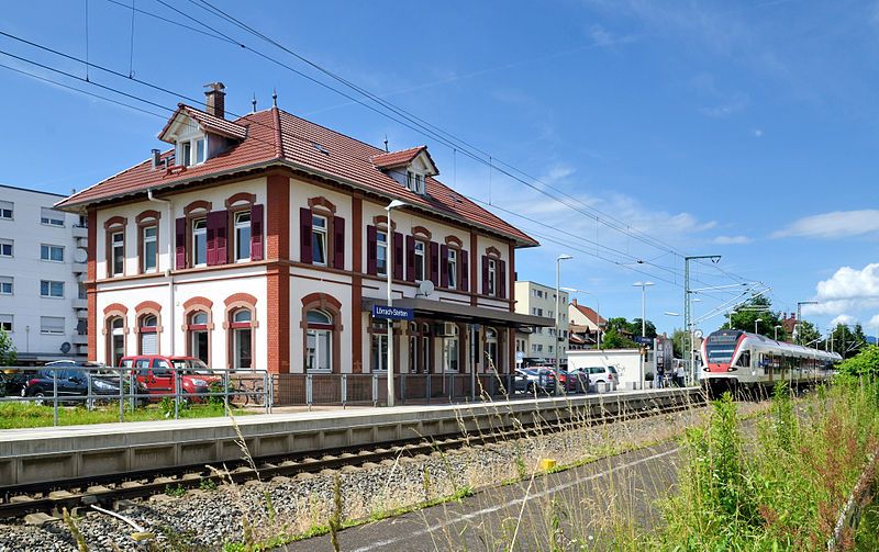 File:Lörrach-Stetten - Bahnhof2.jpg