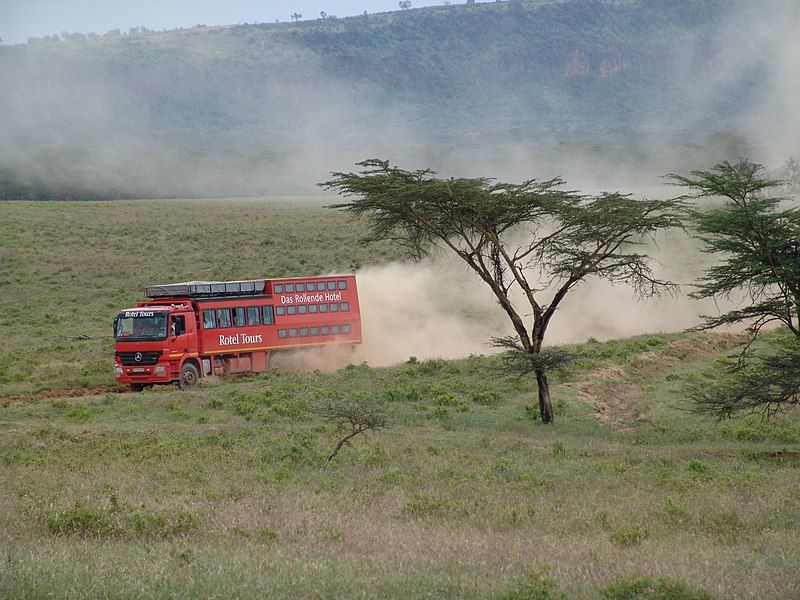 File:Rotel Bus.jpg