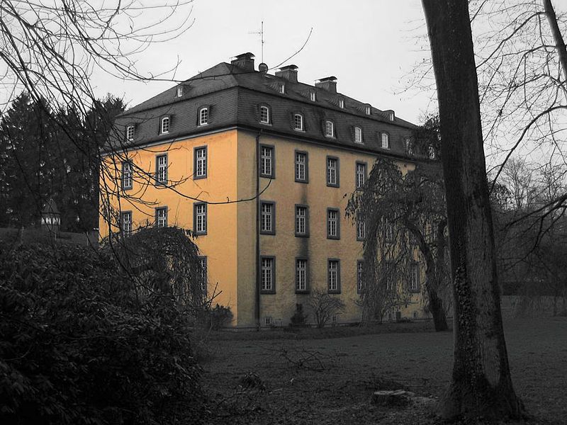 File:Schloss heiligenhoven lindlar.jpg