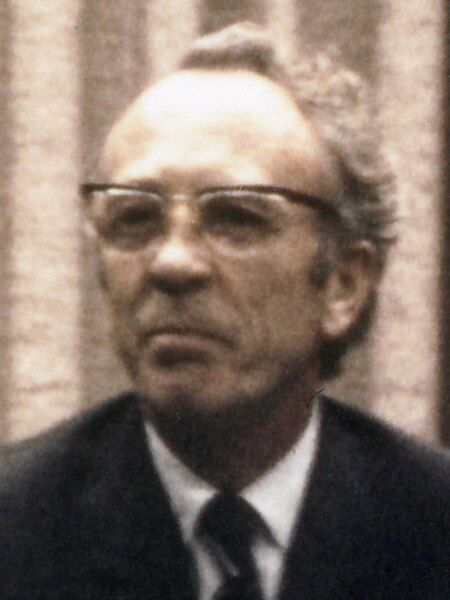 File:TommyDouglas-c1971 (cropped).jpg