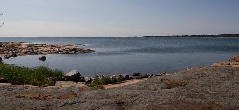 File:Berghamn, Åland.jpg