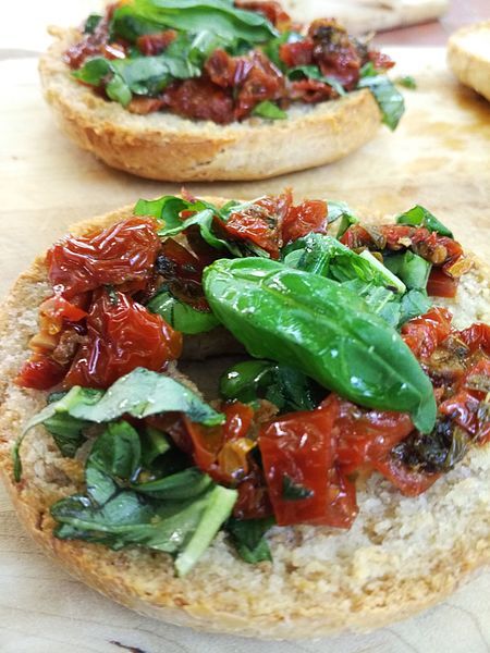 File:Bruschetta.jpg