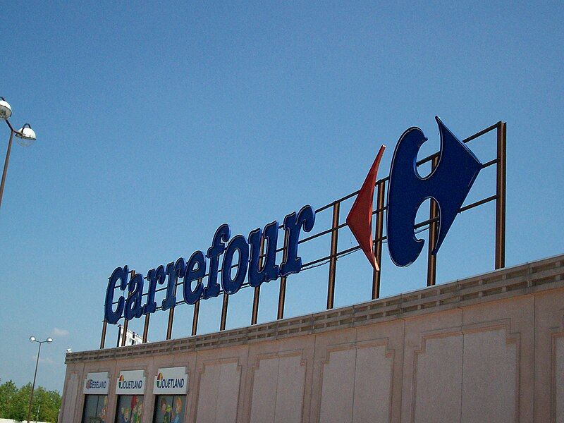 File:Chelles2 logocarrefour.jpg