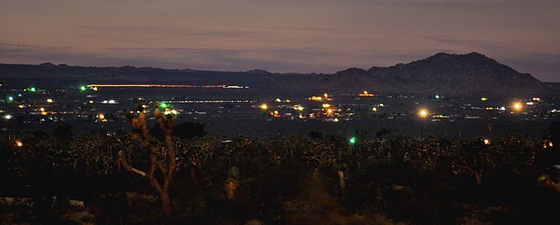 File:Desert Dusk.jpg