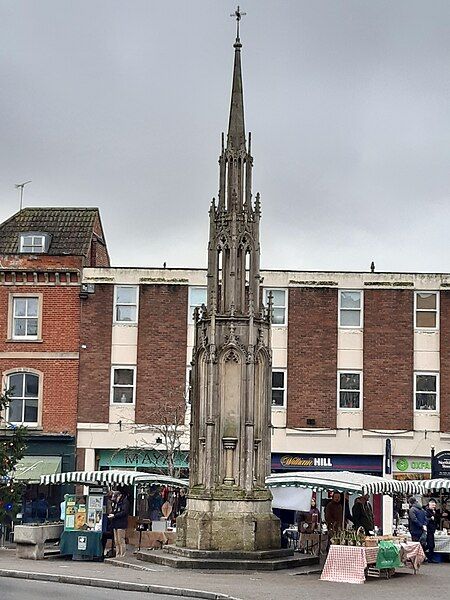 File:Glastonbury Cross (49266039197).jpg