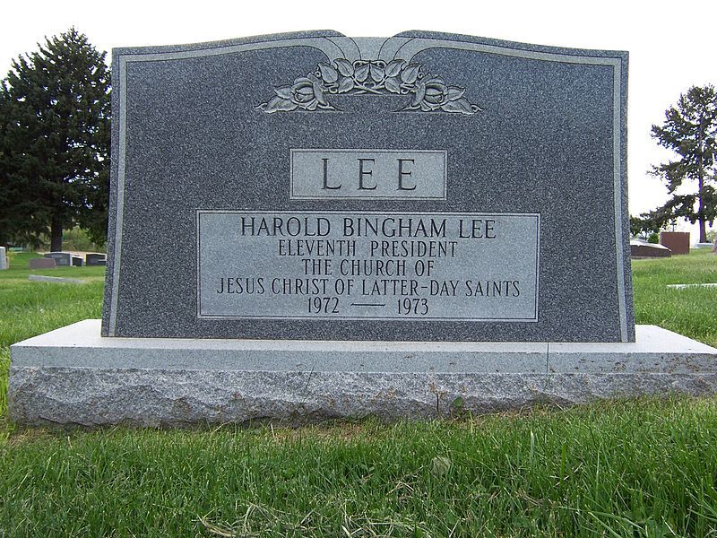 File:HaroldBLeeGrave.jpg