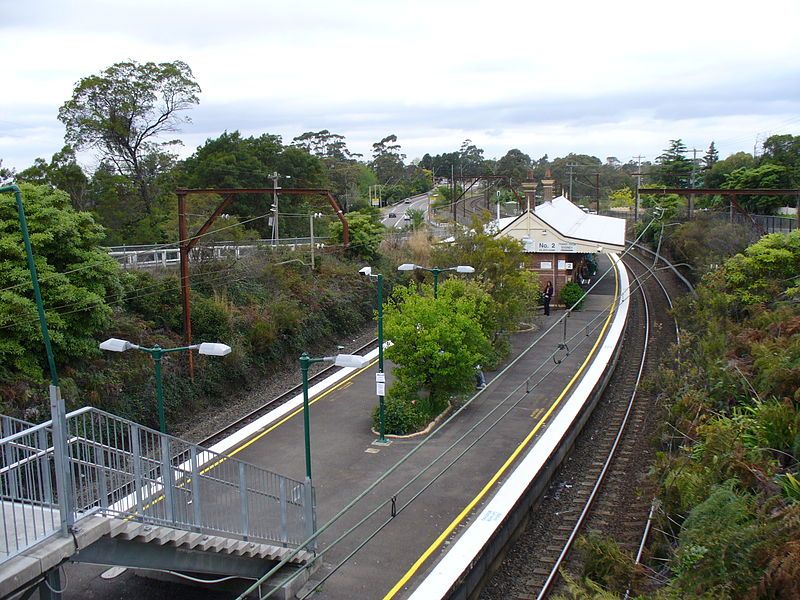 File:HazelbrookStation.JPG