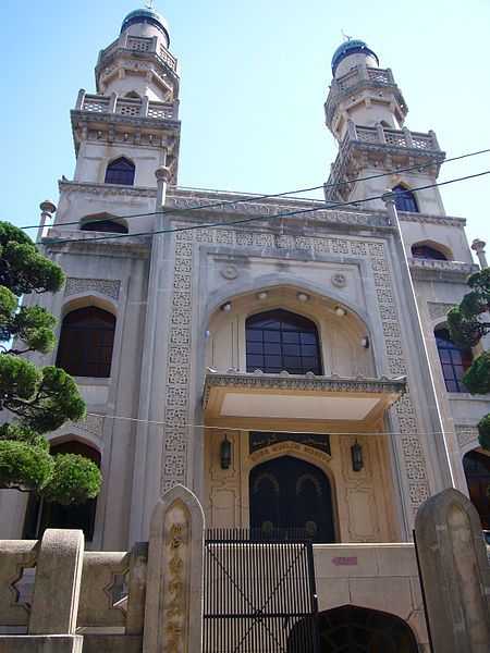 File:Kobe mosque01 2816.jpg