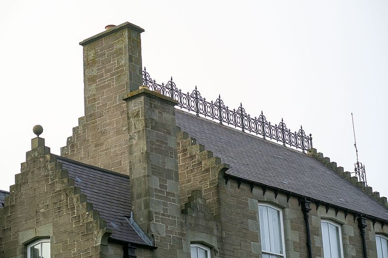 File:Lerwick Roof.jpg