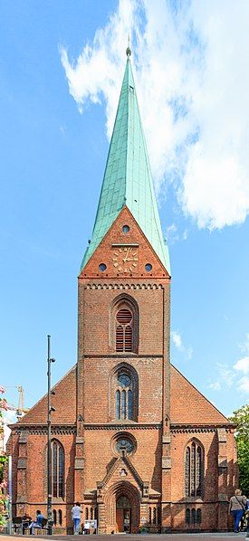 File:Nikolaikirche, Kiel msu2017-9142.jpg