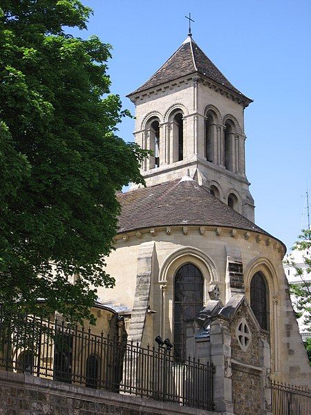 File:StPierreDeMontmartreFromEast.jpg