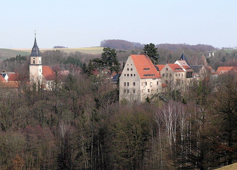 File:20150317340DR.JPG Reinsberg Fernsicht.jpg