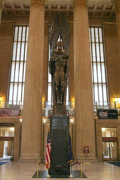 File:30thStreetStation-AngelOfTheResurrection.jpg