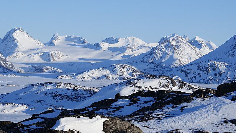 File:Apusiaajik-glacier.jpg