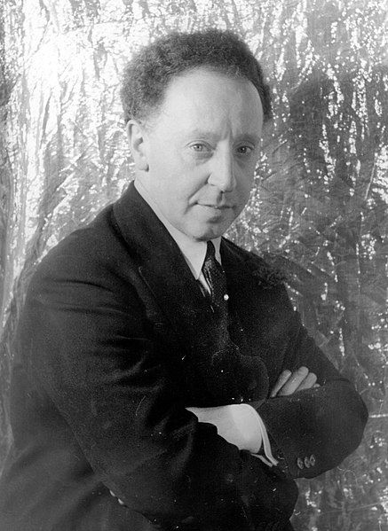 File:Arthur Rubinstein.jpg