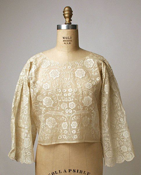 File:Blouse MET 37.109.1.jpg