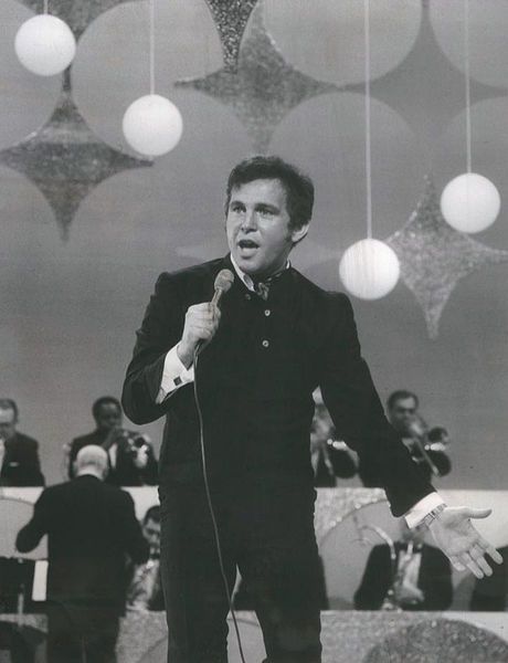 File:Bobby Vinton 1969.JPG