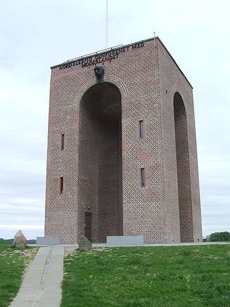 File:Ejer bavnehoj tower.JPG