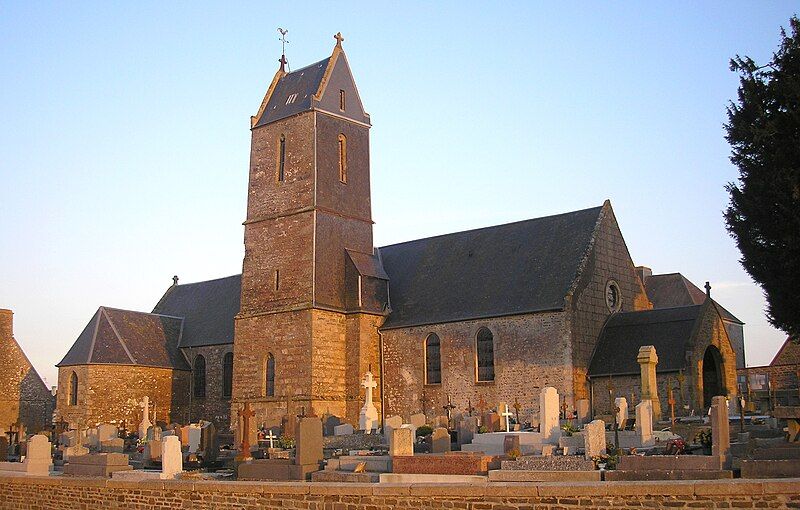 File:FranceNormandieVaudryEglise.jpg