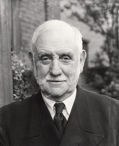 File:George-Lansbury.jpg