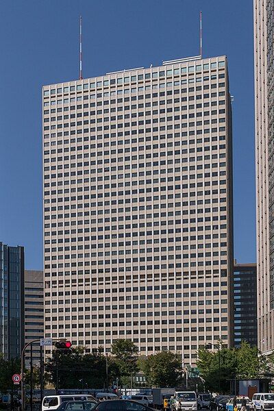 File:Kasumigaseki-Building-01.jpg