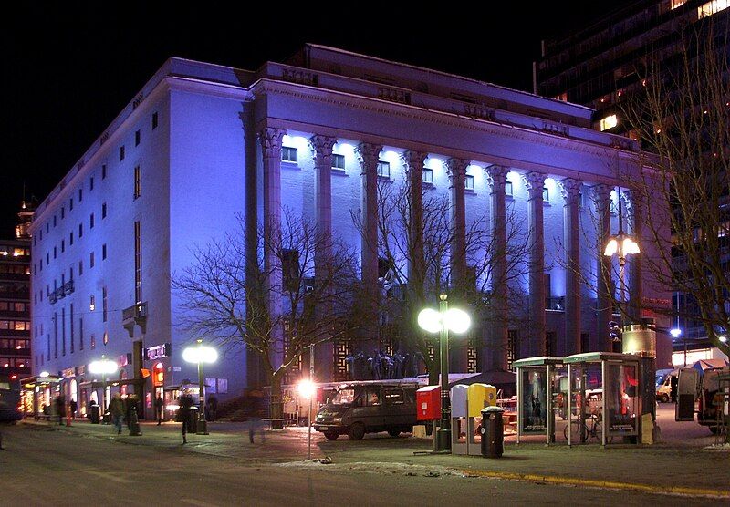 File:Konserthuset dec 2010.jpg