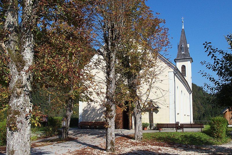 File:Maria Seesal Wallfahrtskirche.jpg