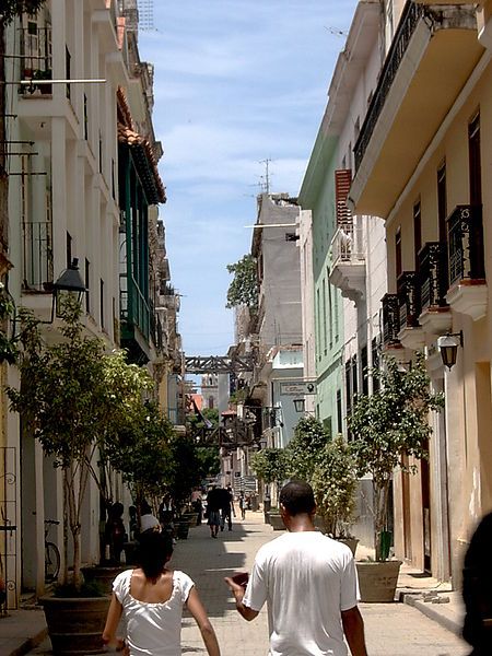 File:Old Havana street.jpg