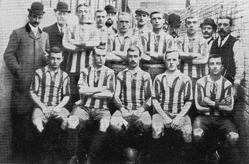 File:Oldham Athletic-1905.jpg