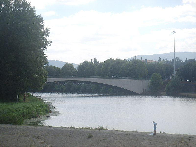 File:Ponte San Niccolò.JPG